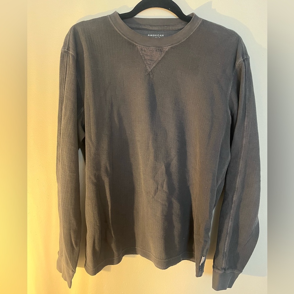 AMERICAN EAGLE DARK CHARCOAL GREY THERMAL LIKE NEW SIZE SMALL